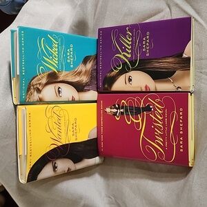 4 Pretty Little Liars Hardback Books Sara Shepard
